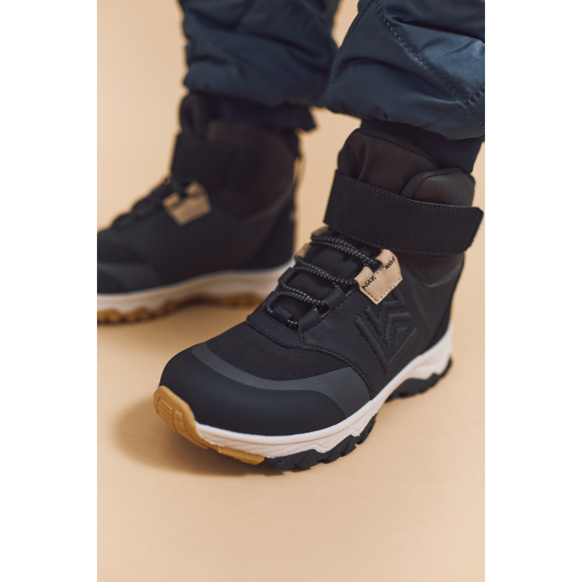 Liewood Baskets d'Hiver MAZIE - Black / Mist - Baskets