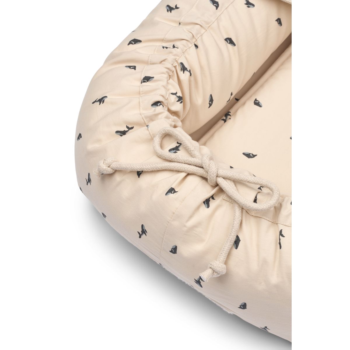 Liewood Porte-Bébé à Imprimé GRO - Mini whale / Sandy - Nid d'ange