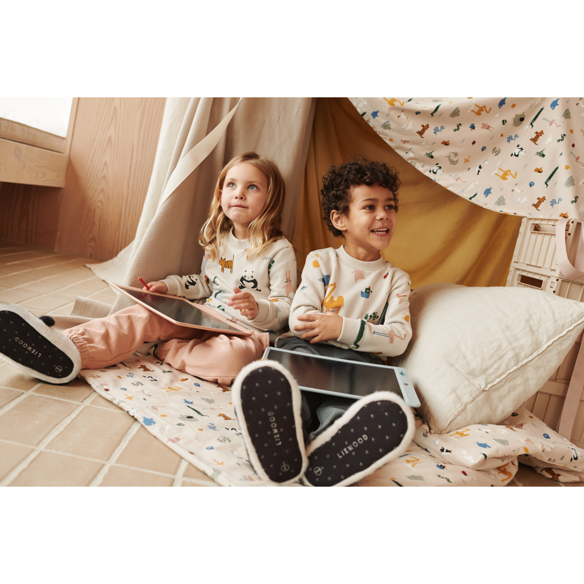 Liewood Planche à Dessin LCD ZORA 13,5 pouces - Rabbit / Pale tuscany - Jouets créatifs