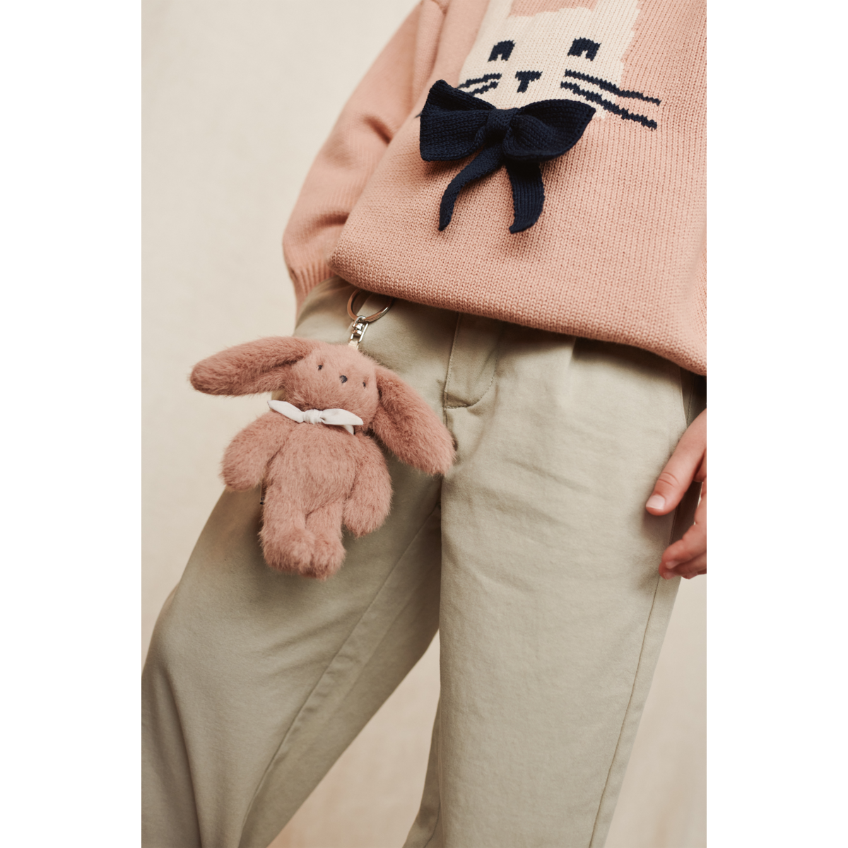Pull en Maille Brodé ORLAN - Rabbit / Pale tuscany