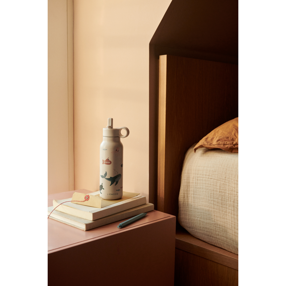 Liewood Gourde Falk 350 ml - Sea creature / Sandy - Goude eau