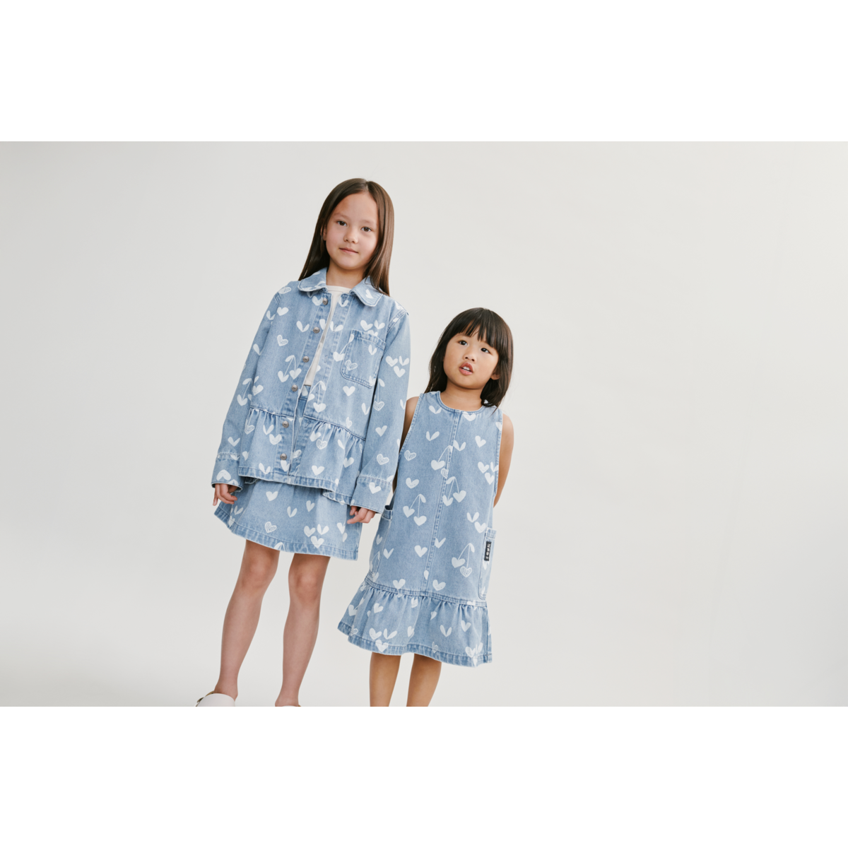 Liewood Angelica Printed Denim frill Dress - Sweethearts / light blue denim - DRESS