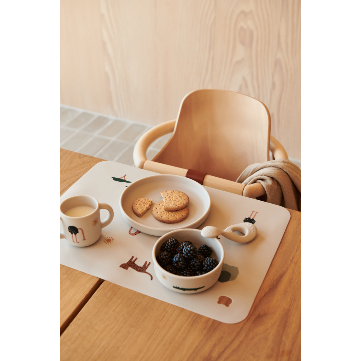 Liewood Set de Vaisselle en Silicone VIVI - Safari sandy mix - Ensemble de vaisselle