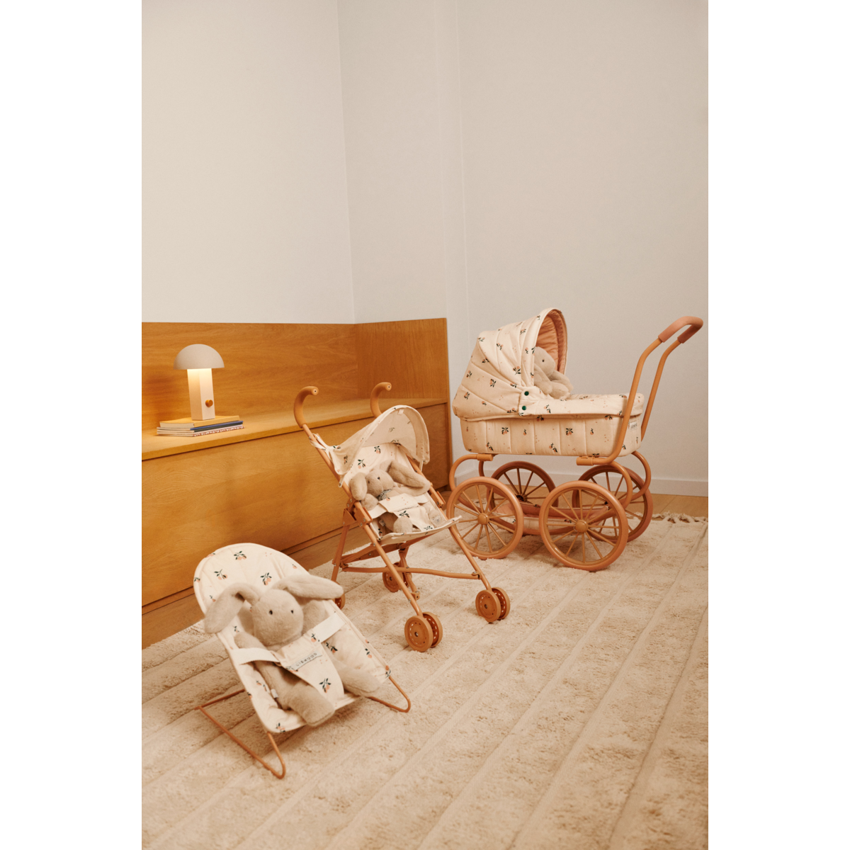 Liewood Poussette pour poupée Elsie - Peach / Sea shell - PRETEND PLAY