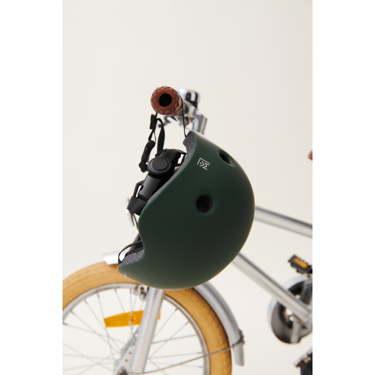 Liewood Casque De Vélo Hilary - Peach / Sea shell - ACCESSOIRES POUR VÉLOS