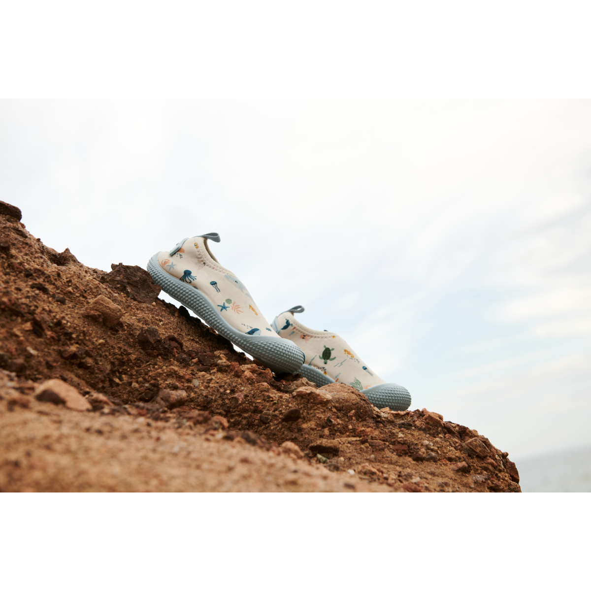 Liewood Chaussures de mer SANJIA - Sea creature / Sandy - CHAUSSURE DE NATATION