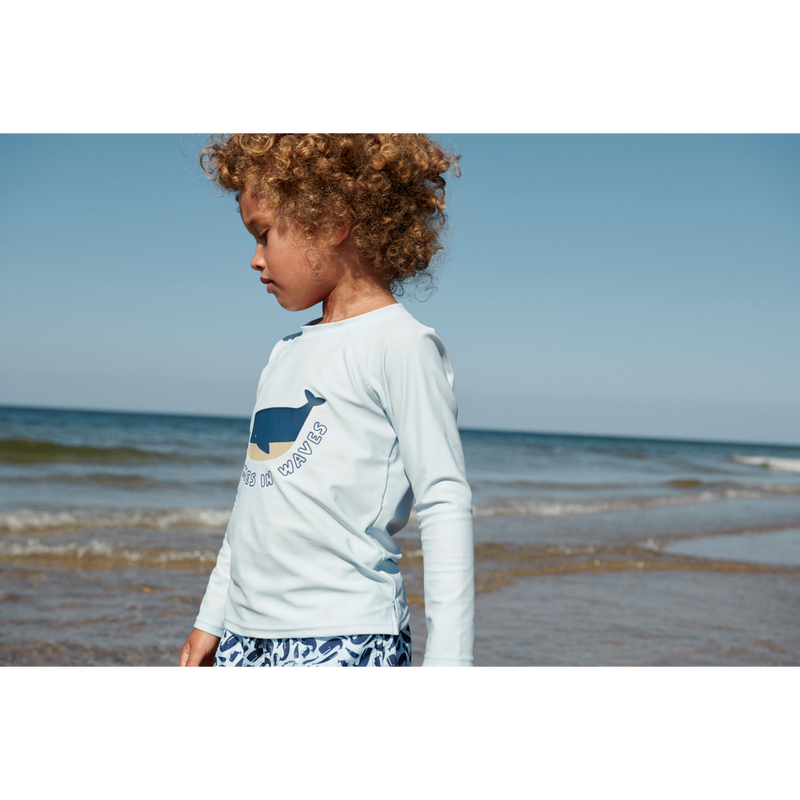 Liewood T-Shirt De Bain À Manches Longues Noah - It comes in waves / Pure sky - T-shirt de bain