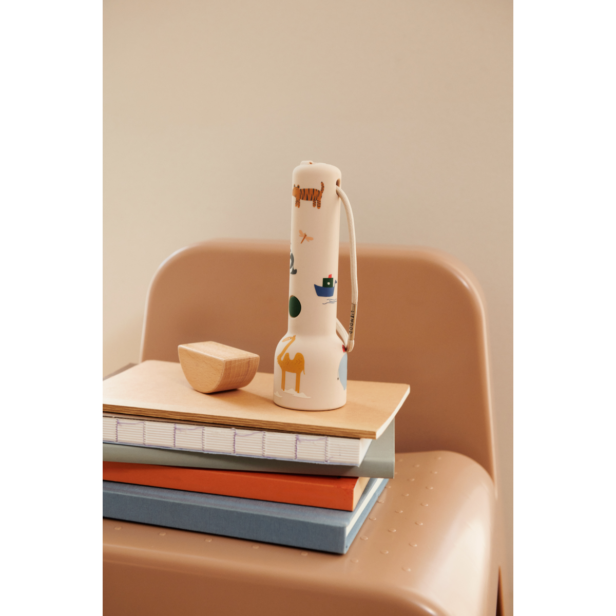 Liewood Lampe De Poche En Silicone Imprimée Gry - Around the world / Sandy - Lampe de poche