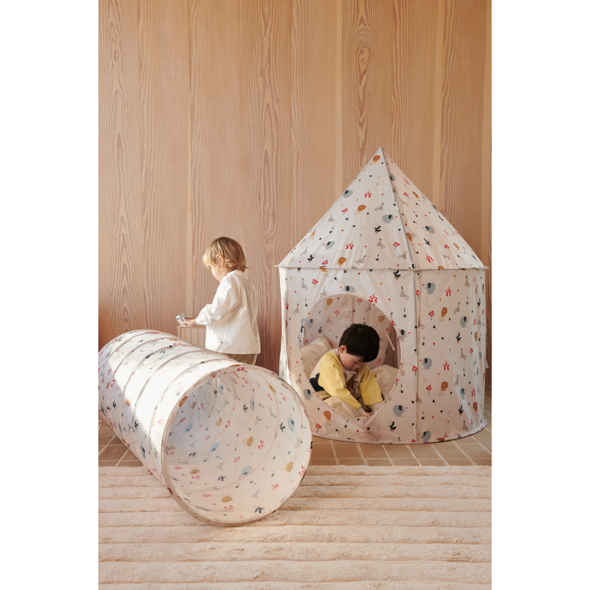 Liewood Tunnel Pop-up EMMANUEL - Peach / Sea shell - TENTE